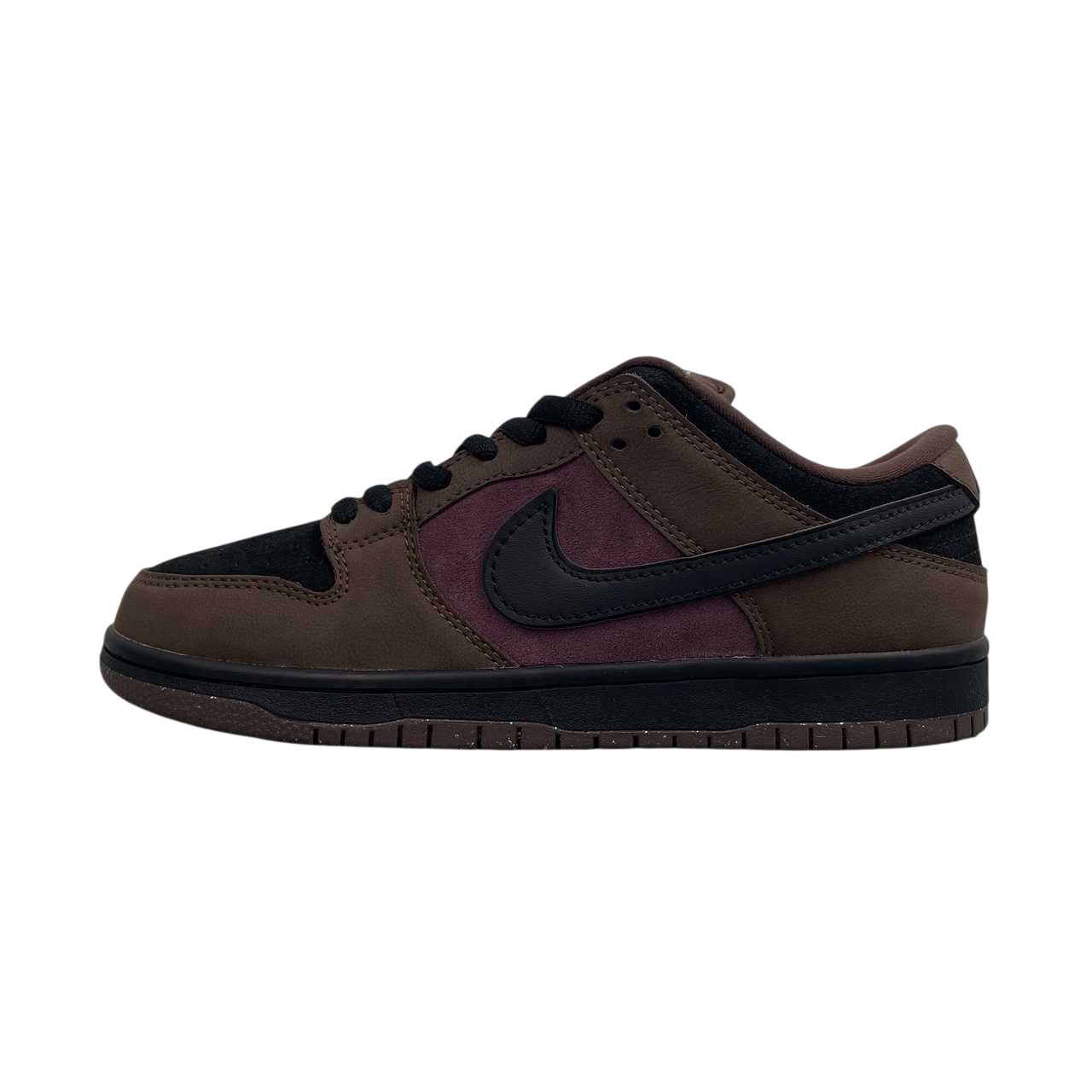 Minomog SB Dunk Low City of Love – Limited Edition Skate Sneaker
