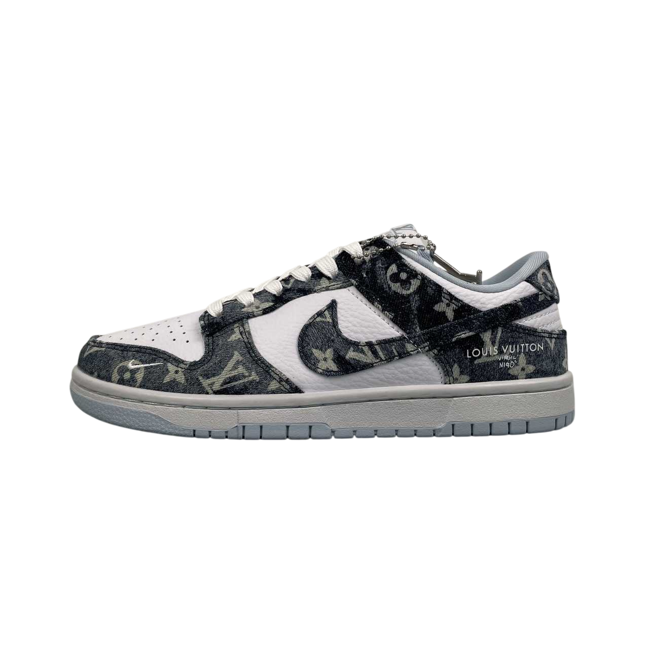 Dunk Low Casual Skate Shoe – Classic Low-Top Skate Sneaker