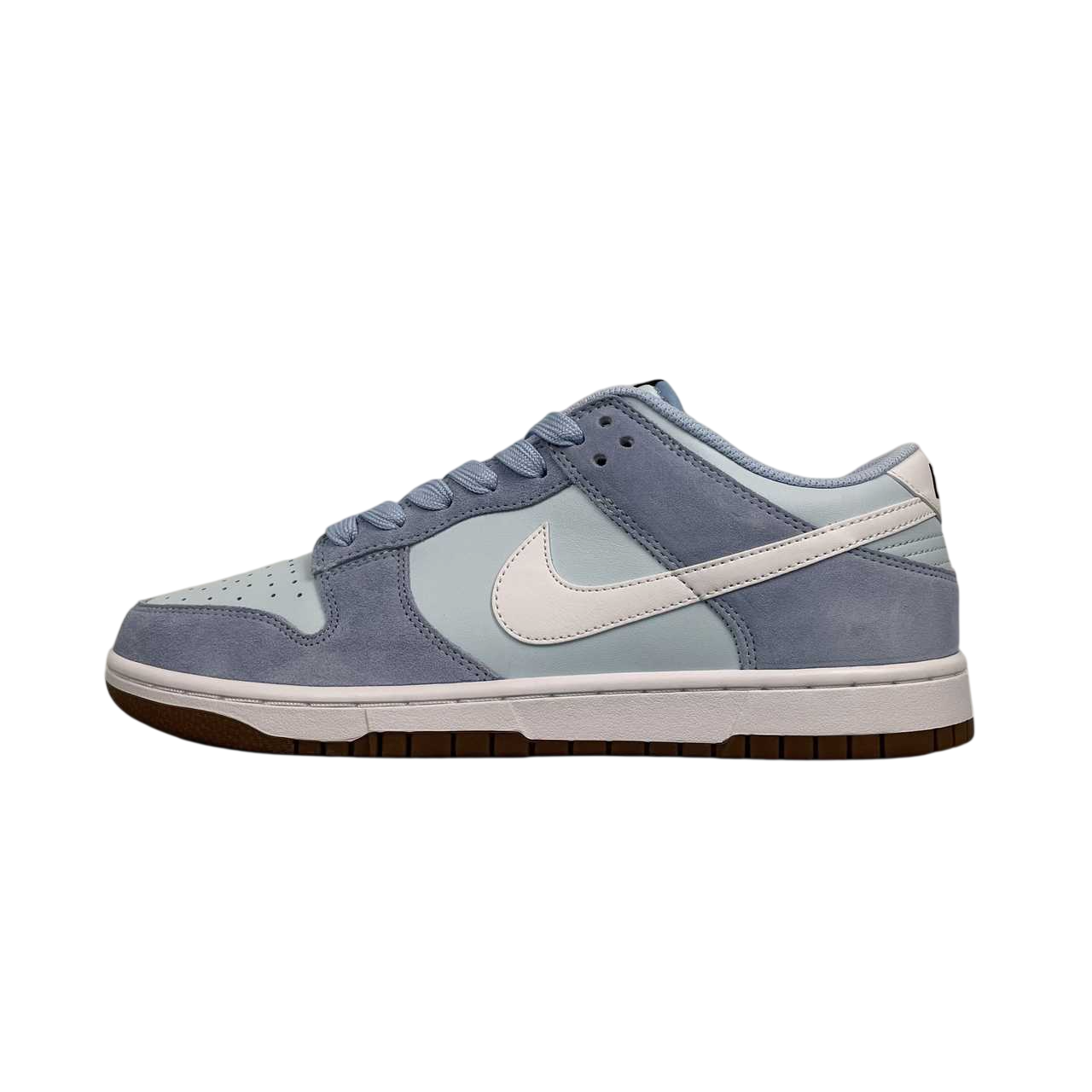 Dunk Low Casual Low-Top Sneaker – Clean Street Style Everyday Comfort
