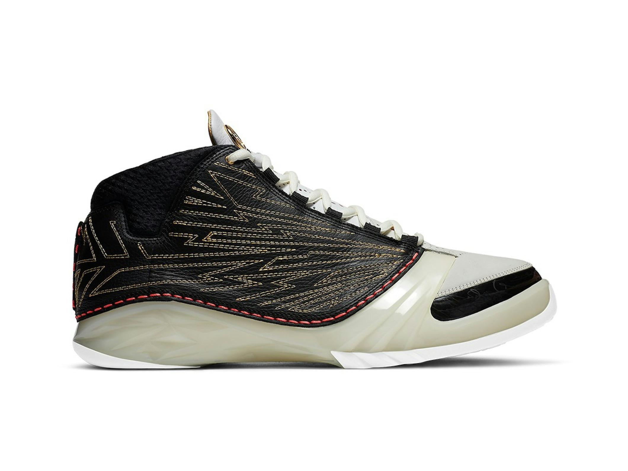 Minomog Jordan 23 TITAN CZ6222-001 | Black/Sail/White/Metallic Gold