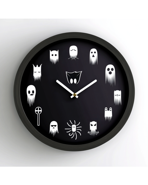 Danny Phantom 2 Custom Wall Clock: Stylish Home Decor & Precise Timekeeping for Fans of the Iconic Cartoon. Ideal for Gifts or Living Room Accents.