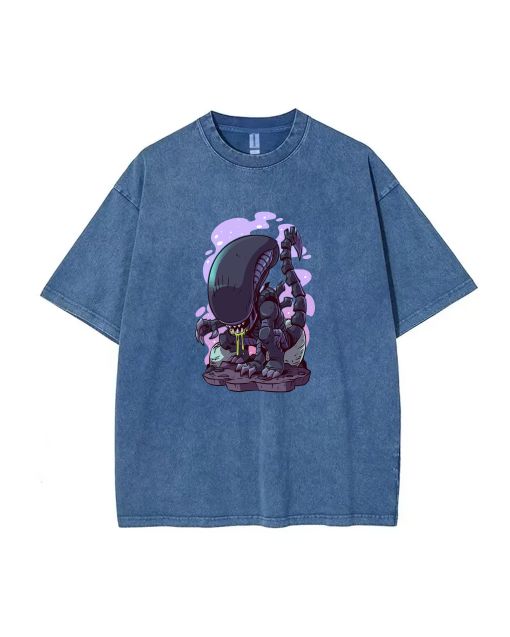 Alien Xenomorph Mineral Wash T-Shirt - Unisex Beach Shirt for Cool Teens | Classic & Casual Wear for Summer & Holidays | Trendy Gift Option