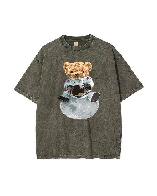 Teddy Astronaut () Mineral Wash T-Shirt - Unisex Teen Beach Shirt for Casual Wear & Gifting - Cool Classic Tee for Summer & Holidays