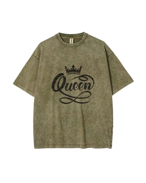 Queen Mineral Wash T-Shirt - Stylish Unisex Beach & Summer Tee | Perfect for Casual Wear, School, & Gift-Giving | Cool & Classic Design