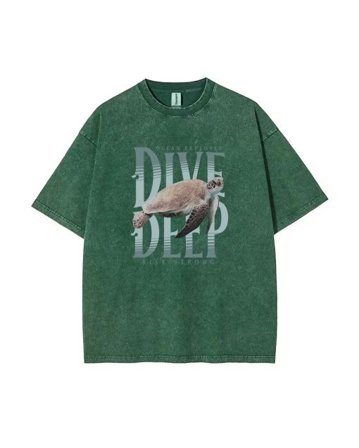 Dive Deep Rise Strong Mineral Wash T-Shirt - Unisex Beach & Casual Shirt - Cool Classic Tee for Teens & Gift-Giving - Perfect for Summer & Holidays!