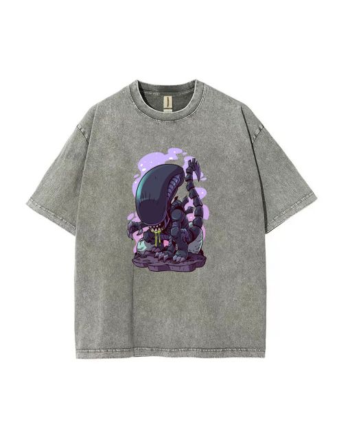 Alien Xenomorph Mineral Wash T-Shirt - Unisex Beach or Casual Shirt for Teens - Cool Classic Graphic Tee - Perfect Gift for Summer and Holidays