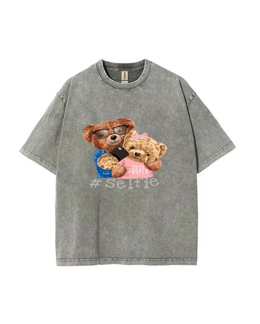 Teddy Couple Selfie Mineral Wash T-Shirt: Unisex Tee for Casual & Beach Wear | Cool & Classic Design for Teens | Perfect Gift for Summer & Holidays