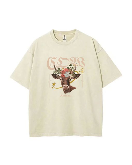 Cow Mineral Wash T-Shirt - Unisex Beach Shirt for Teens: Casual, School, Gift-Giving and Summer Holidays - Cool & Classic Design