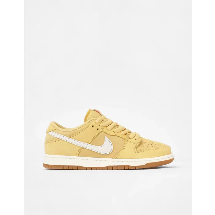 SB Dunk Low Pro Skate Shoes – Low Cut Street Style Comfort