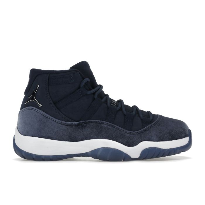 Jordan 11 Retro Midnight Navy – Women’s Edition | Elegant High Top Sneakers