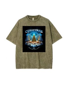 Christmas Moment Mineral Wash T-Shirt: Unisex Beach Shirt for Teens - Casual Wear & Gift-Giving, Summer Holidays - Cool & Classic Style