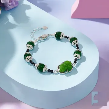 Green Tourmaline Healing Bracelet for Women – Energy Boosting Crystal Jewelry for Calm & Protection