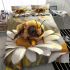 Cute smiling bee sitting on a daisy flower bedding set