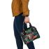 Beautiful deer with flowers and leaves in the jungle shoulder handbag