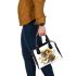 Cute cartoon bee holding flowers shoulder handbag