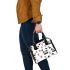 Cute panda pattern simple and cute shoulder handbag