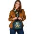 Wilds flying animals with dream catcher shoulder handbag