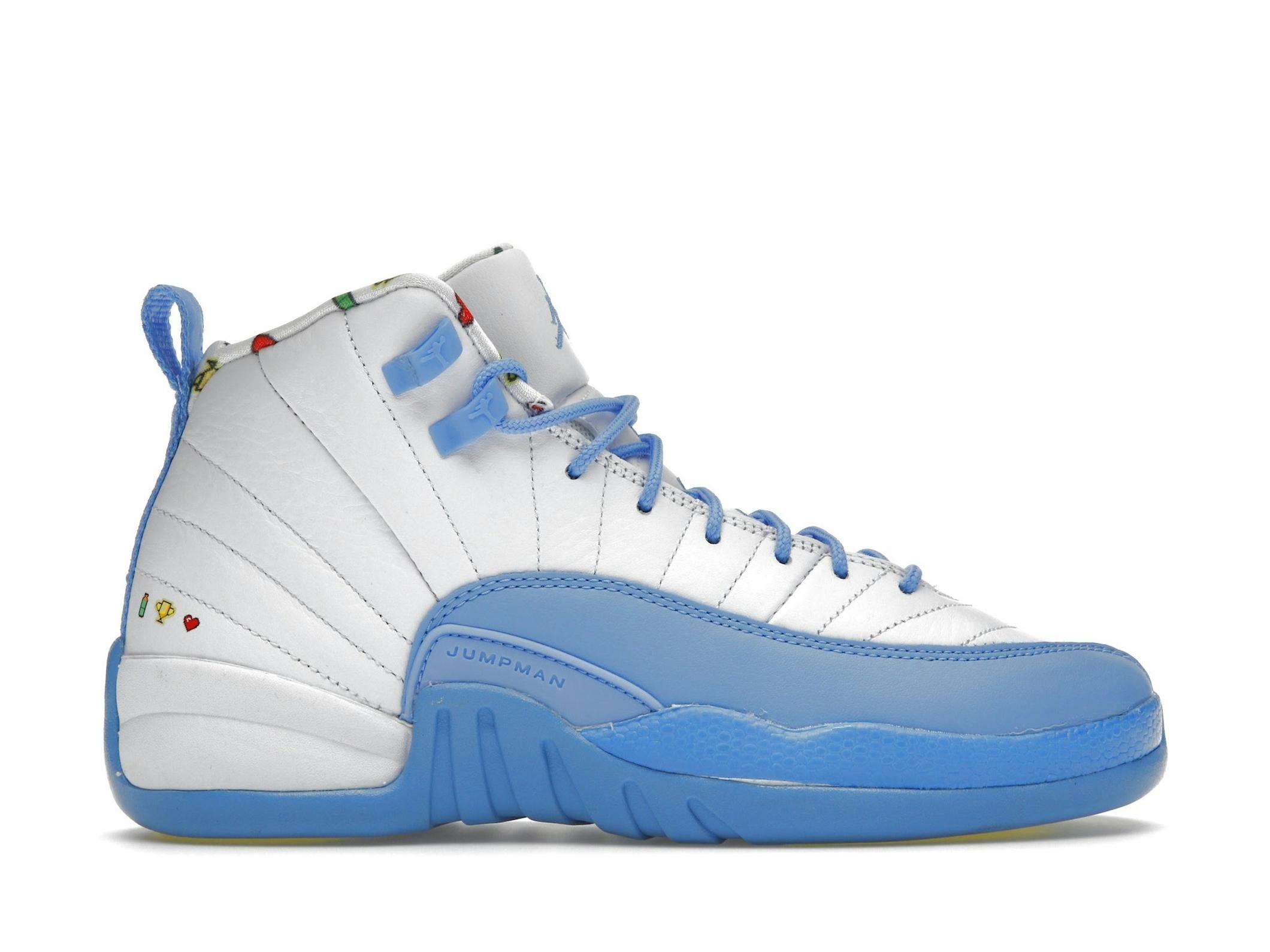 Minomog Air Jordan 12 Retro Emoji - White/Lemon Venom Review